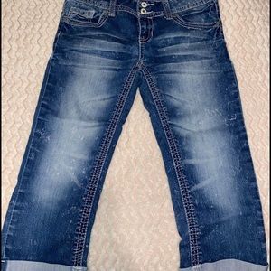 Amethyst brand Capris